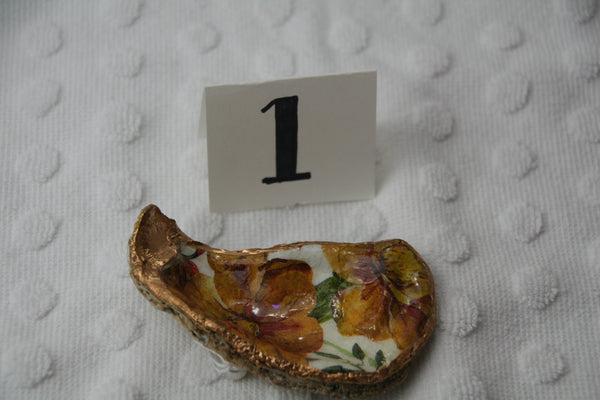 Oyster Trinket Dish (Fall Flowers)